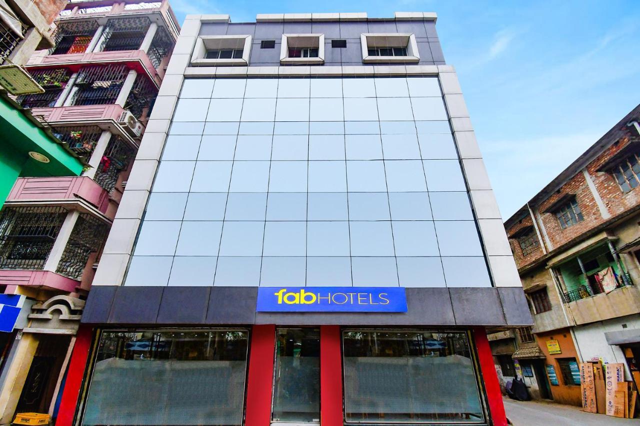 Fabexpress Royal Oak Hotel Liluah Ngoại thất bức ảnh